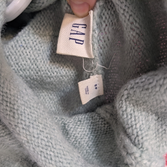 GAP wool blend turtle neck - Picture 3 of 3